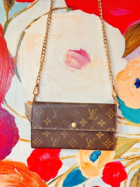 Louis Vuitton Handbags - Louis Vuitton Monogram Sarah Long bifold Chain Wallet.